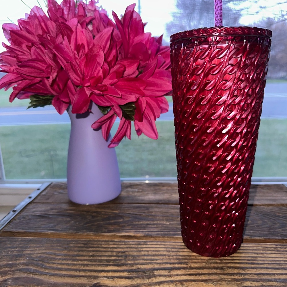 Starbucks RARE Chain Link Burgundy Red 24 oz. Venti Tumbler ~ New - Picture 2 of 5